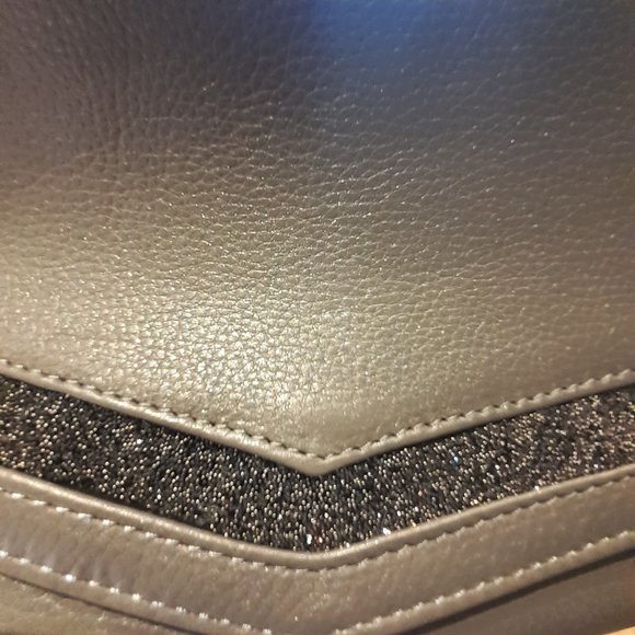 NWT Caroline Neron Grey Taupe leather clutch - Picture 3 of 10